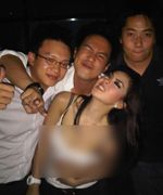 Foto-foto Syur Artis yang Menghebohkan Media Sosial (1)