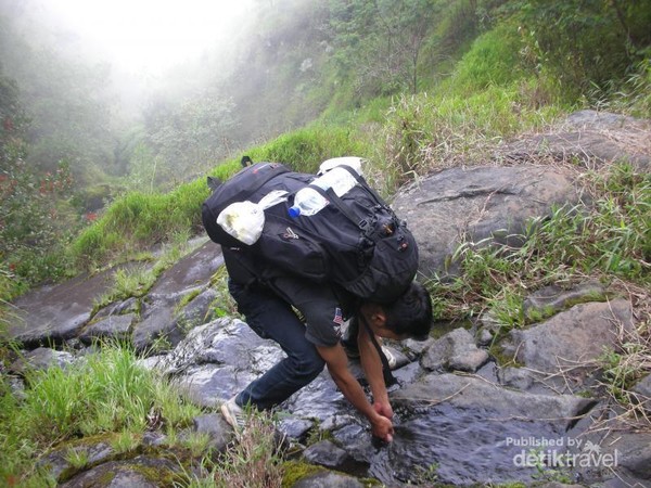 Wajib Coba Mendaki Gunung Sumbing Via Mangli