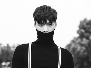 Lay Tegaskan Takkan Keluar dari EXO Seperti Kris dan Luhan
