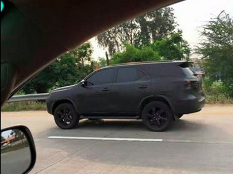 Juli 2015 Toyota Kenalkan Fortuner Teranyar