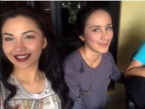 Lewat Foto di Instagram, Ariel Tatum Mengaku Transgender