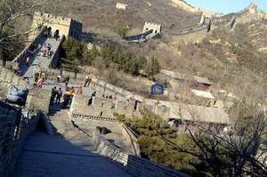 Gajinya Diturunkan Pemerintah, Bankir China Ramai-ramai Resign