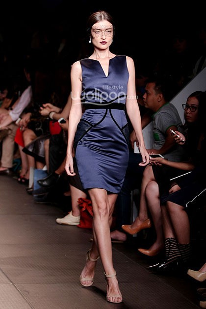 Lotuz by Yosep Sinudarsono. Plaza Indonesia Fashion Week 2015 at Plaza Indonesia Lt.2. Jakarta. [Foto: Mohammad Abduh/Wolipop]