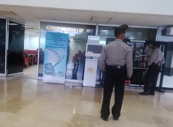 Golkar Kubu Agung: Tolak Polisi Parlemen!