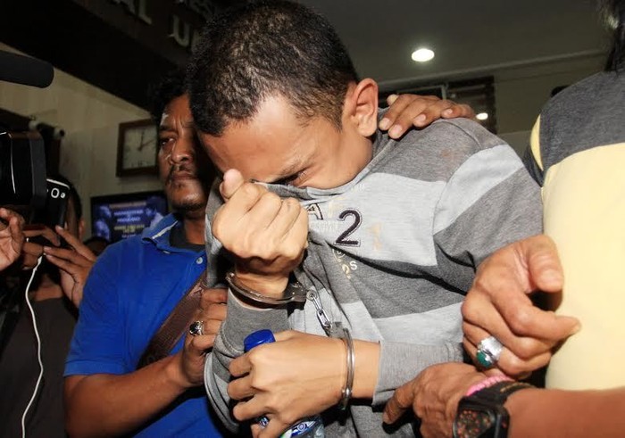 Deudeuh Tataa Chubby Dicekik Rio Saat Berhubungan Intim