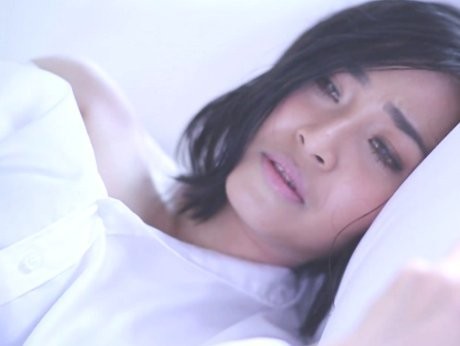 Dinilai Terlalu Seksi, Video Klip Rinni Wulandari Dilarang Tayang di TV