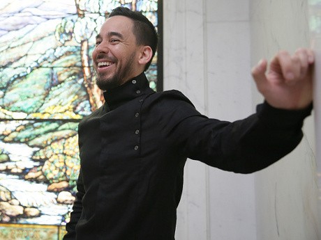 Mike Shinoda Bersiap Bentuk Supergrup?