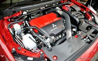 Pada dasarnya, Lancer Evolution itu memiliki tenaga sebesar 300 PS, tapi untuk edisi pamungkas ini karena berbagai peningkatan, tenaganya menjadi 308 PS. Istimewa/Response.