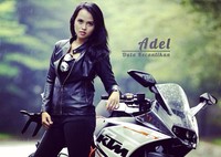 Adelia, si duta kecantikan.Adelia yang juga menjadi pendiri klub Kawasaki Ninja di Tanjung Enim, Palembang. Saat touring mereka kadang kala melakukan penelusuran budaya seperti perawatan kecantikan wanita secara alamiah tanpa kosmetik. Istimewa/Srikandi Indonesia.
