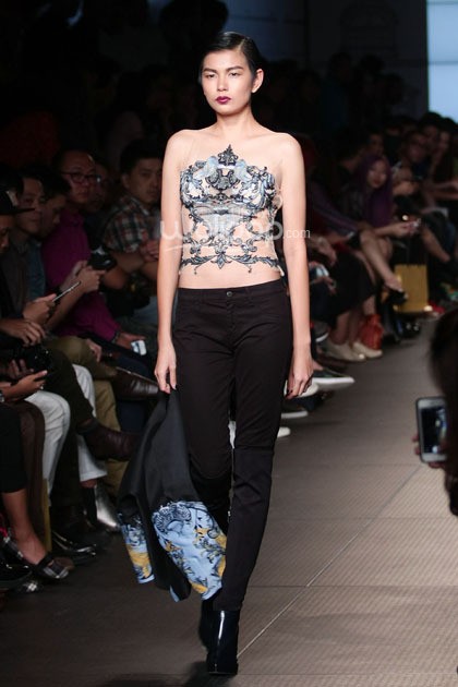 Albert Yanuar. Plaza Indonesia Fashion Week 2015 at Plaza Indonesia Lt.2. Jakarta. [Foto: Mohammad Abduh/Wolipop]