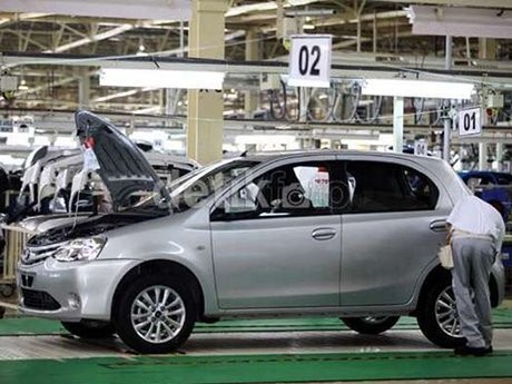 Toyota: Masyarakat Sudah Biasa Harga BBM Naik-Turun
