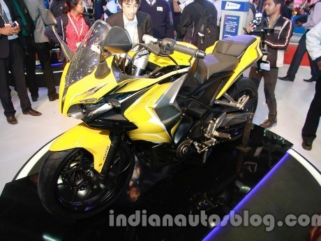 2 Motor Pulsar 400 cc Meluncur Tahun Fiskal Ini