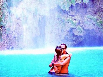 Soal Nikita Mirzani yang Tampak Topless Sambil Ciuman di Air Terjun