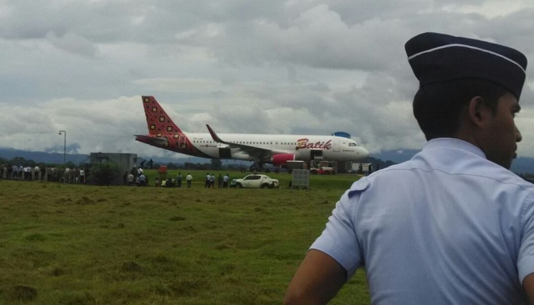 Batik Air Mendarat karena Ancaman Bom, Penerbangan di Makassar Normal Batik Air Mendarat karena Ancaman Bom, Penerbangan di Makassar Normal