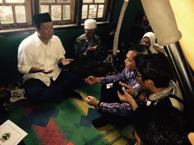 Sambangi Keluarga Karni, Nusron: Presiden dan Wapres Turut Berduka Cita