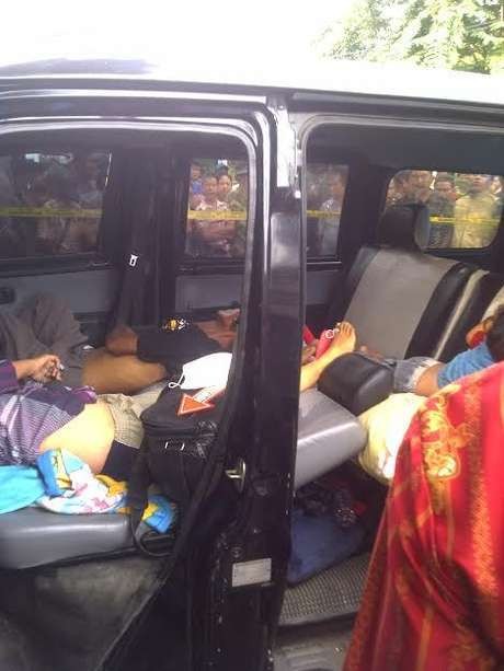 Satu Keluarga Tewas Dalam Mobil di Rawabening, Polisi Amankan Batu Akik