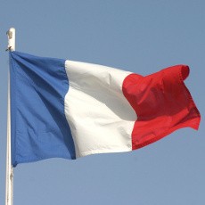 Polisi Prancis Buru 3 Pencuri Perhiasan Mewah Senilai Rp 69 M