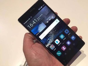 Adu Spek Huawei P8 vs iPhone 6 vs Galaxy S6