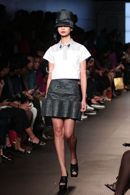 Yosafat Dwi Kurniawan. Plaza Indonesia Fashion Week 2015 at Plaza Indonesia Lt.2. Jakarta. [Foto: Mohammad Abduh/Wolipop]