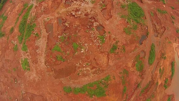 Ini Penampakan Area Garuda Raksasa Yang Rata dengan Tanah Ini Penampakan Area Garuda Raksasa Yang Rata dengan Tanah