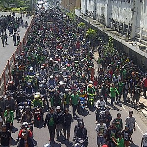 Mengetahui Kongres PSSI Tak Diakui Pemerintah, Bonek Bubar Jalan