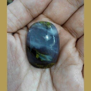 Di Batu Lavender ini, Ada Gambar Mirip Lumba-lumba