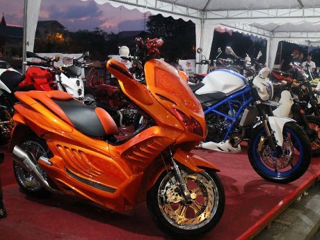 Jawara Kontes Modif Garap Proyek Spesial Honda