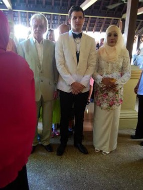 Bismillah! Stuart Collin Pinang Risty Tagor Hari Ini