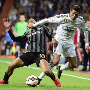 Madrid Atasi Malaga untuk Terus Tempel Barca