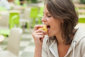 Studi Ungkap Makan Buah Pir Menyehatkan Bagi Pasien Diabetes
