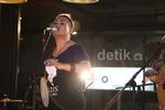 Nyanyi Bareng The Banery dan Bonita and the hus BAND di Friday Hot Music