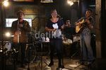 Nyanyi Bareng The Banery dan Bonita and the hus BAND di Friday Hot Music