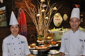 Pho dan Cha Nem Asli Vietnam yang Sedap Bisa Dinikmati di Gran Via