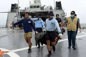 Menhub Jonan: Biaya Penyelamatan AirAsia QZ8501 Habis Rp 1 Triliun