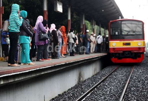 Akhir 2016, Bandara Soekarno-Hatta Punya KRL ke Manggarai