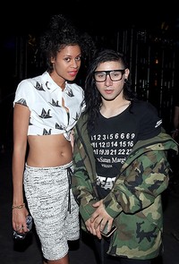Aluna Francis dan Skrillex. Mark Davis/Getty Images for Coachella/detikFoto.