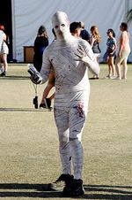 Cinta Laura, Mumi Hingga Pastur Eksis di Coachella 2015