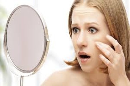 Rajin Konsumsi Pepaya dan Manggis Bisa Cegah Kerutan Halus di Wajah (1)