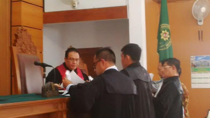 Praperadilan Jero Wacik, Pengacara Hadirkan Puluhan Bukti Dokumen
