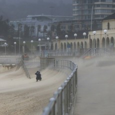 Pantai Timur Australia Diterjang Badai Dahsyat, 3 Orang Tewas