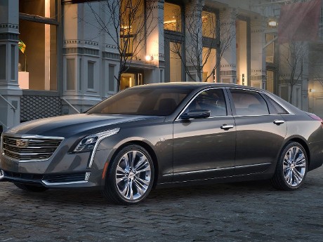 Mobil Para Bos Jadi Hybrid di Shanghai