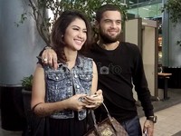 Diego dan Della tak menampik keduanya memang tengah dekat.
