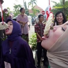 Serunya Aneka Lomba Hari Kartini di Balai Kota Surabaya