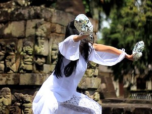 Sebelum Menari, Mila Rosinta Punya Ritual Unik