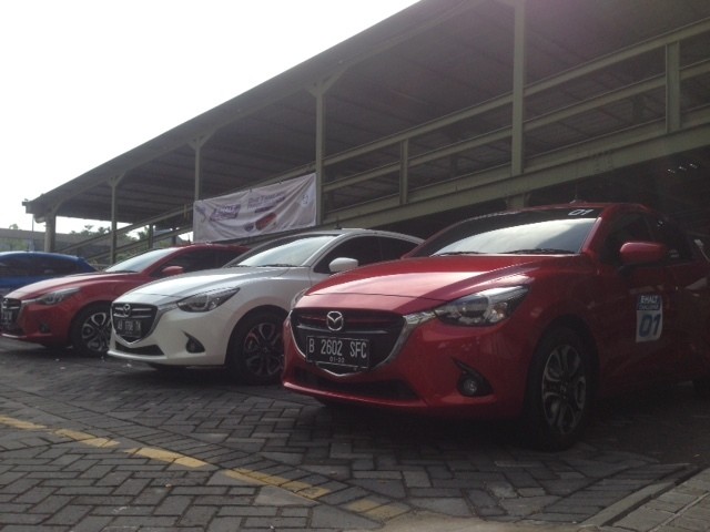 Dari Surabaya Mazda2 Siap Digeber Hingga Ketapang