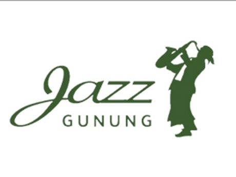 Tulus dan Andien Tampil di Jazz Gunung 2015