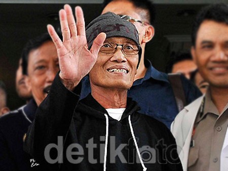 Di Depan Hakim, Tessy Menangis dan Berjanji Tak Pakai Narkoba Lagi