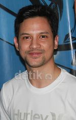 Lucky Perdana Jomblo Lagi