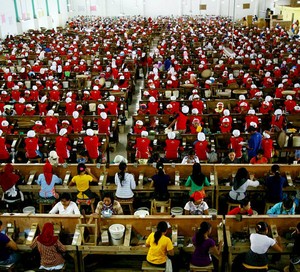 Jual 27,7 Miliar Batang Rokok, Sampoerna Untung Rp 2,89 Triliun