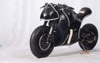 Honda Tiger berwarna hitam mirip motor pembasmi kejahatan ini aslinya Tiger model 2006. Motor dimodif lewat karya dingin bengkel Workshop BIM dan Zoel Garage, yang beralamat di Jl Tanjung Rema Ruko No.04 Martapura. Pool/dok AHM.          